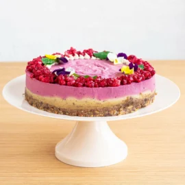 Malina - ukusna i zdrava torta, cela torta