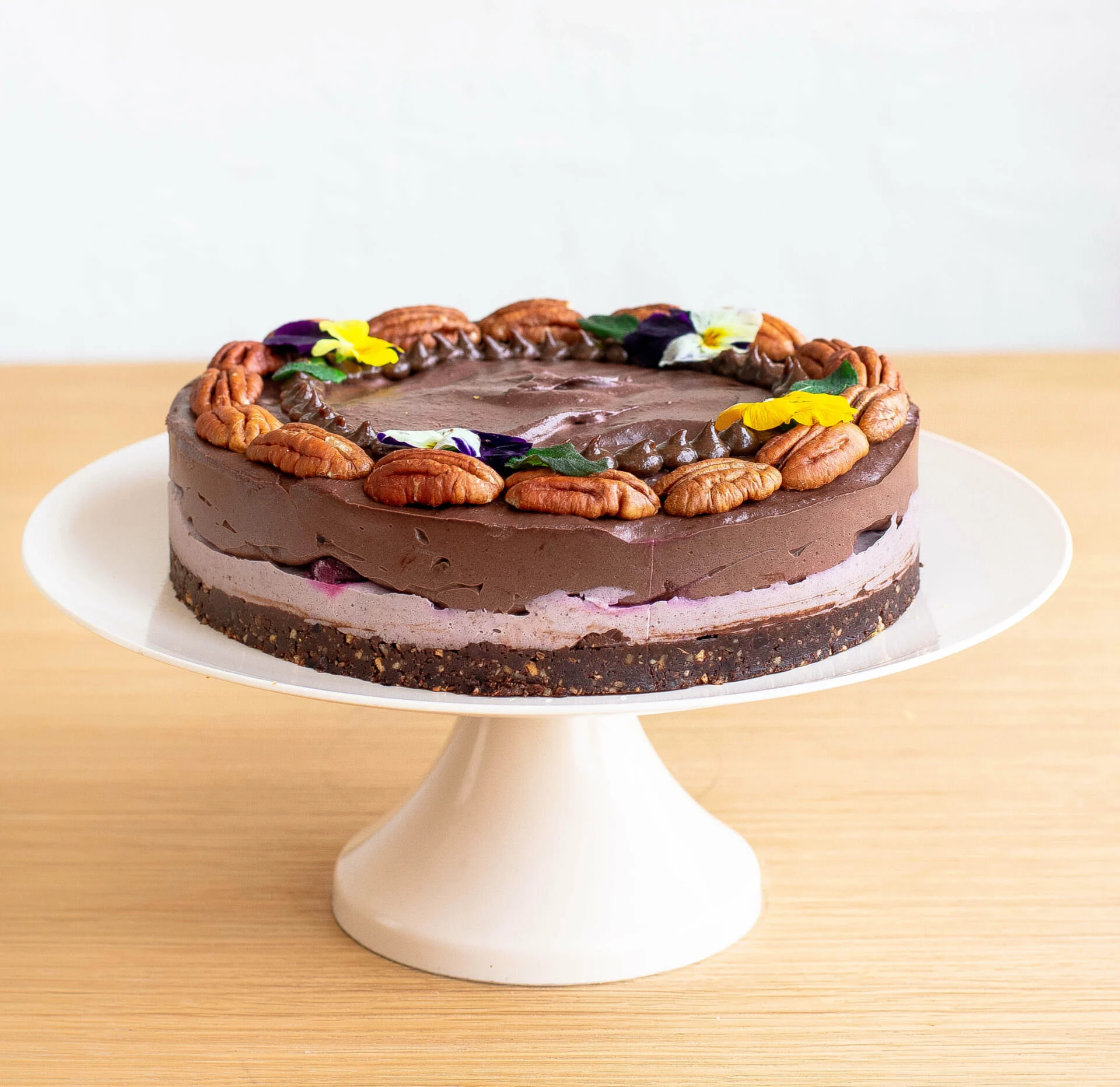Čoko višnja - ukusna i zdrava torta, cela torta
